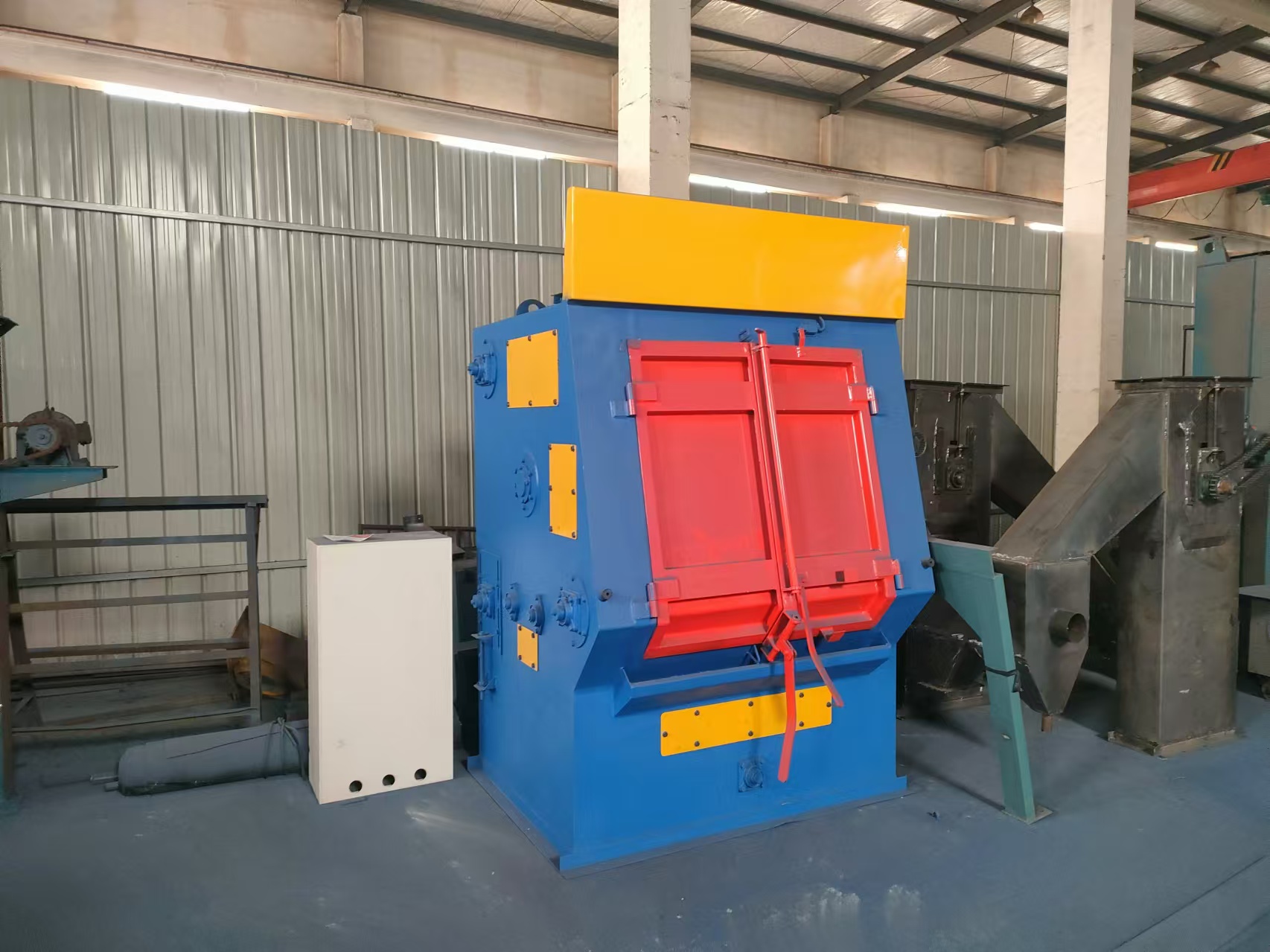 Q3210履帶式拋丸機